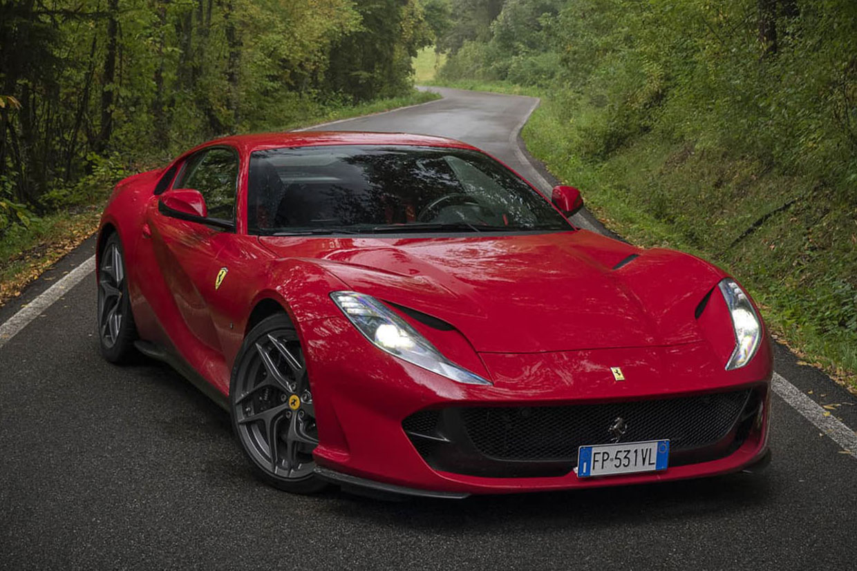 Ferrari 812 Superfast 