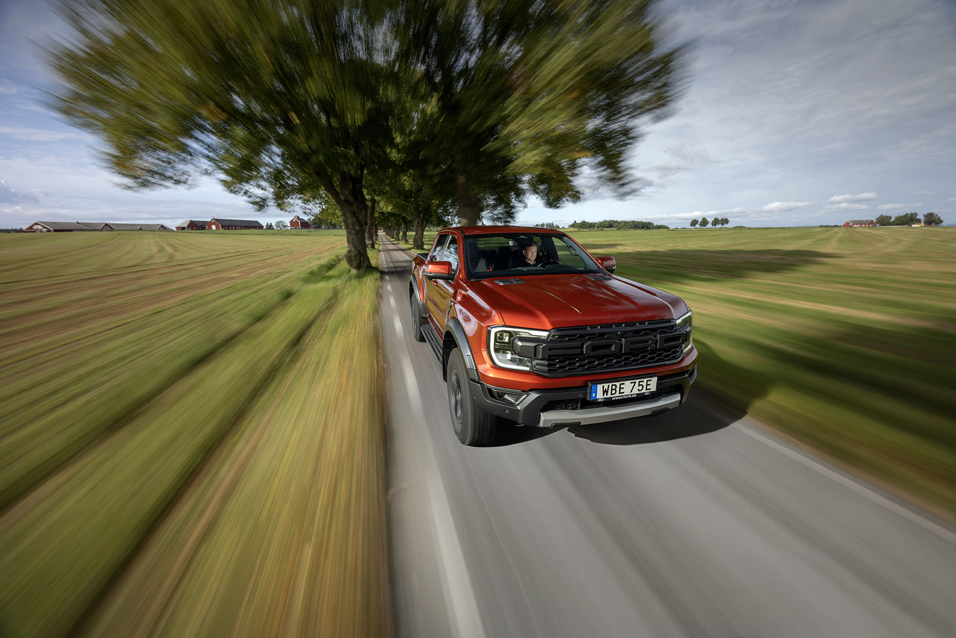 Ford Ranger Raptor: - En bra pickup blev precis tuffare