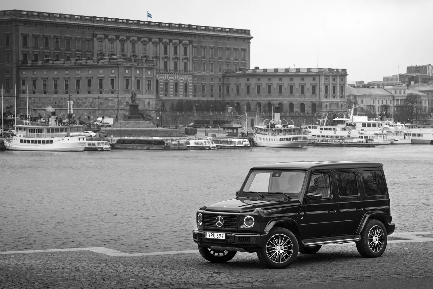 Mercedes G500 off-road vehicle